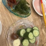沖縄酒場 じゅにまーる - 海ブドウと油味噌キューリ
