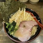 横浜家系ラーメン大岡家 - 