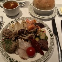 ロウリーズ・ザ・プライムリブ 恵比寿ガーデンプレイス店 - 