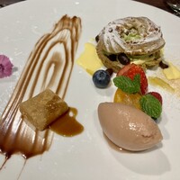 シェ松尾 新宿京王店 - 