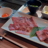 焼肉うしごろ 新宿三丁目店 - 
