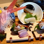 食べるお宿 浜の湯 - 豪華な舟盛りの刺身