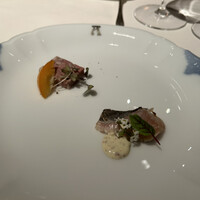 アピシウス - 前菜前のアミューズはパテと鰆