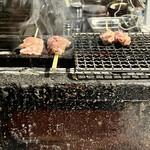 焼鳥 ご藤 - 店内　焼き場