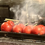 焼鳥 ご藤 - 店内　焼き場