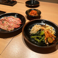 プレミアム和牛の店 味蔵の杜 - 