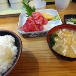 Ichibashokudou Oosakaya - マグロぶつ定食   950円