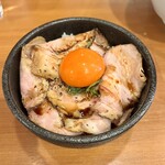 Jikasei Temomimen Suzunoki - ローストポーク丼