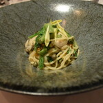 リストランテ カノフィーロ - サロマ産牡蠣と菜の花のアーリオオーリオ　タリオリーニ