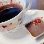 麻生珈琲店 - ブラジル陰干しと高麗人参&柚子チョコレート^ - ^