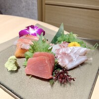 和食 いぶり別邸 新橋店 - 刺身盛合せ5点