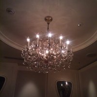 アピシウス - 手前の個室は繋げると２０名くらいまで。