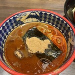 三田製麺所 - つけ汁＋辛味増し