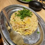 からあげ×イタリアン 大衆酒場まりお - チャーハン