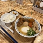 野菜を食べるごちそうとん汁 ごちとん - 