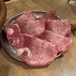 焼肉 弘商店 - タン塩
