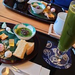 Nihoncha Kafe Yawayawa - 