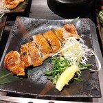 鉄板焼 お好み焼 かしわ - 名古屋コーチンむね肉