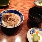 はなれ 味重 - 松茸御飯に吸い物