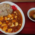 ラーメン まるとも - 麻婆豆腐炒飯