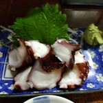 鶴亀 - たこのぶつ切り 450円(税込)(2023年12月29日撮影)