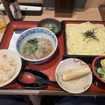 手造りうどん たまき - 料理写真: