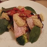 サッポリーニ - 名寄ポークロースのピステッカ　カルチョーフィのソース