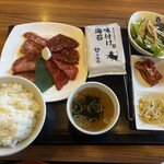 焼肉 平城苑 - ランチメニュー　いろどりセット税込2400円