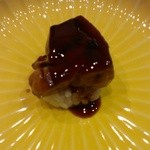 やす多” - フォアグラの寿司