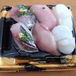 角上魚類 - 寿司（旬盛り）（450円）