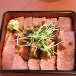 大昌園 - 料理写真:ローストビーフ重♡