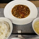 ヒキュウ - 四川麻婆豆腐ランチ