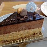 Kafe Do Gohan - キャラメルムースケーキ