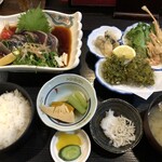 土佐ノ國 二十四万石 - 鰹タタキと四万十清流御膳