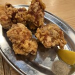 焼鳥のヒナタ - 唐揚げ(中)605円