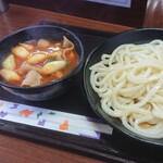 武蔵野うどん 藤原 - 辛い方から4番目の激辛としたのが失敗。旨辛肉汁うどん 並350g 900円