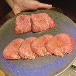 焼肉 ジャンボ - 