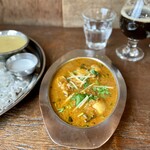 スパイス・ツリー - 今日で食べ納めの牡蠣と柚子と味噌のカレー　来年の冬までさようなら！