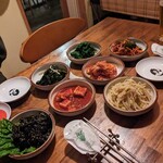 韓国食堂 入ル 坂上ル  - 