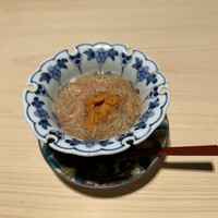 寿司 あつや - 一品目　湯葉のカニとウニのあんかけ