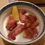 Yakiniku Kanda Seinikuten - タン食べ比べ：880円+税