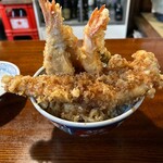 土手の伊勢屋 - 天丼（ハ）※穴子側