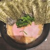 セアブラノ神 - 家系ラーメン並盛り＋板海苔増し