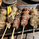 産直海鮮で宴会 すきずき - 焼き鳥盛合せ