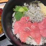 鈴木水産 - 伊勢まぐろ丼