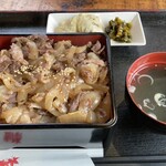 Momiji Tei - カルビ丼