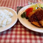 キッチン工房 洋食屋 - 料理写真:日替わりランチ