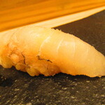 鮨処 凜 - おまかせ　１１０００円（税込）　握り-４　平目　ゆず塩【２０２４年１月】