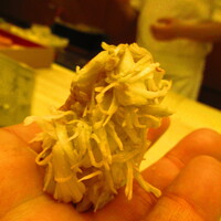 鮨処 凜 - おまかせ　１１０００円（税込）　握り-９　蟹のバラ身　蟹味噌和え【２０２４年１月】