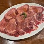 焼肉 山河 - 上タン塩